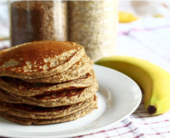 The yummiest Banana Pancakes (you are not going to believe it’s vegan!)