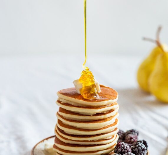 5 Simple Hacks For Creating Perfect Pancakes Like a Foodie Blogger